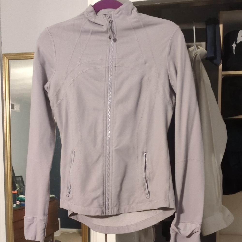 Lululemon Light Purple Zip Up Jacket Size 10
